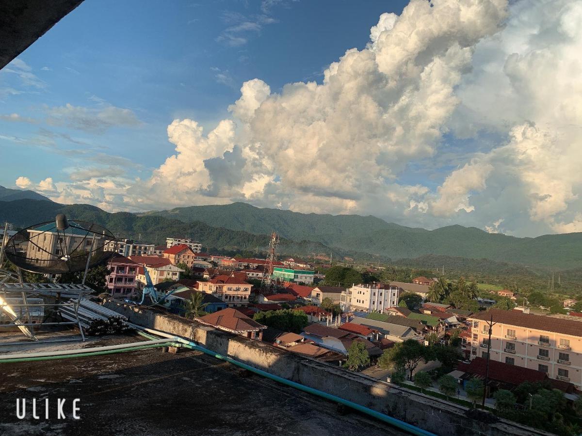 Vang Vieng Mountain View Hotel Екстериор снимка